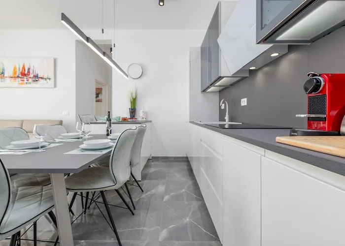 דירה Lumera זאדאר